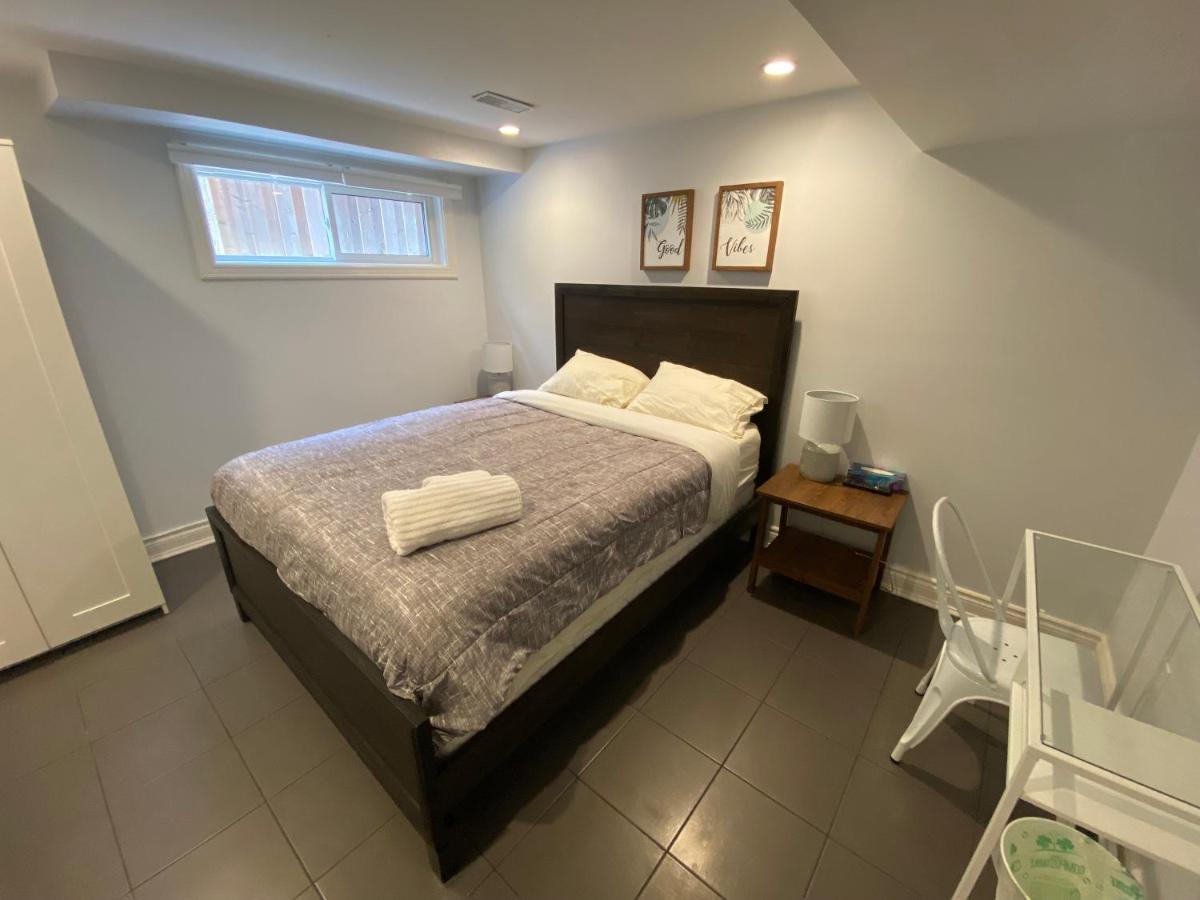 Yonge And Finch Subway !S Spacious And Modern Private Bd With Shared Bathroom 多伦多 外观 照片